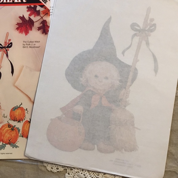 Cute Witch Halloween Trick Or Treat Iron On Vintage Appliqué - Picture 6 of 13